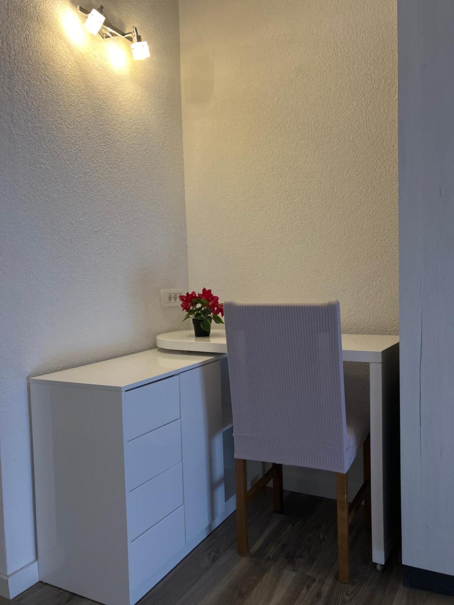 Apartments & Rooms Seaside Kastela Phòng bức ảnh