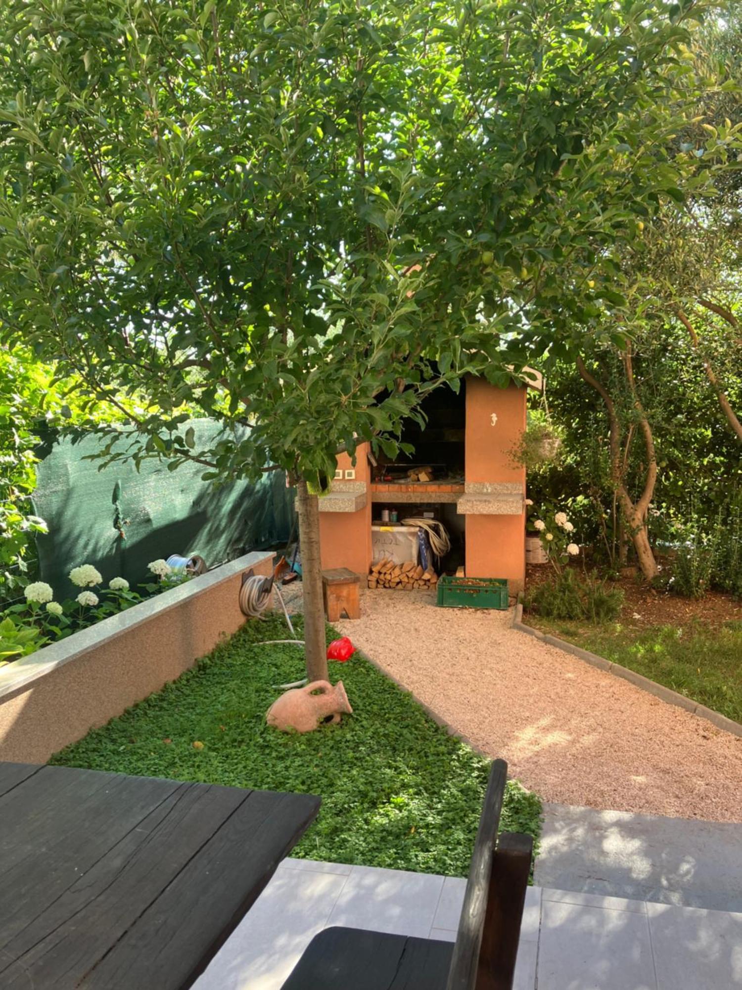 Apartments & Rooms Seaside Kastela Ngoại thất bức ảnh