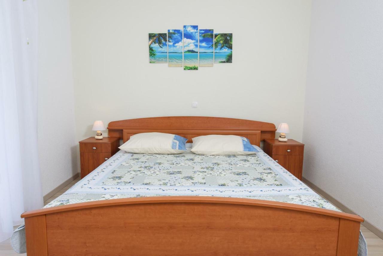 Apartments & Rooms Seaside Kastela Ngoại thất bức ảnh